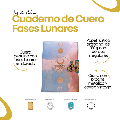 Cuaderno de cuero artesanal con diseño de fases lunares doradas, cierre de broche metálico y papel rústico hecho a mano.