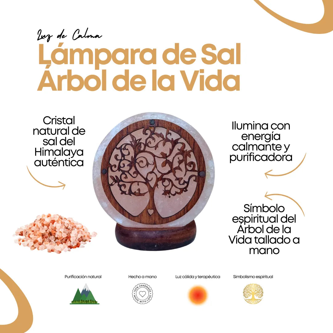 Lámpara de sal del Himalaya con diseño artesanal del Árbol de la Vida, hecha con cristal natural y luz cálida purificadora, ideal para relajación y decoración espiritual.
