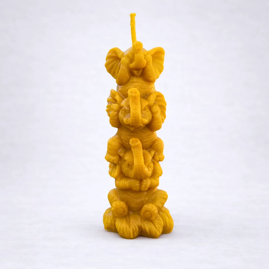 Vela artesanal de cera de abeja natural con diseño de los tres elefantes de no ver, no oír y no hablar