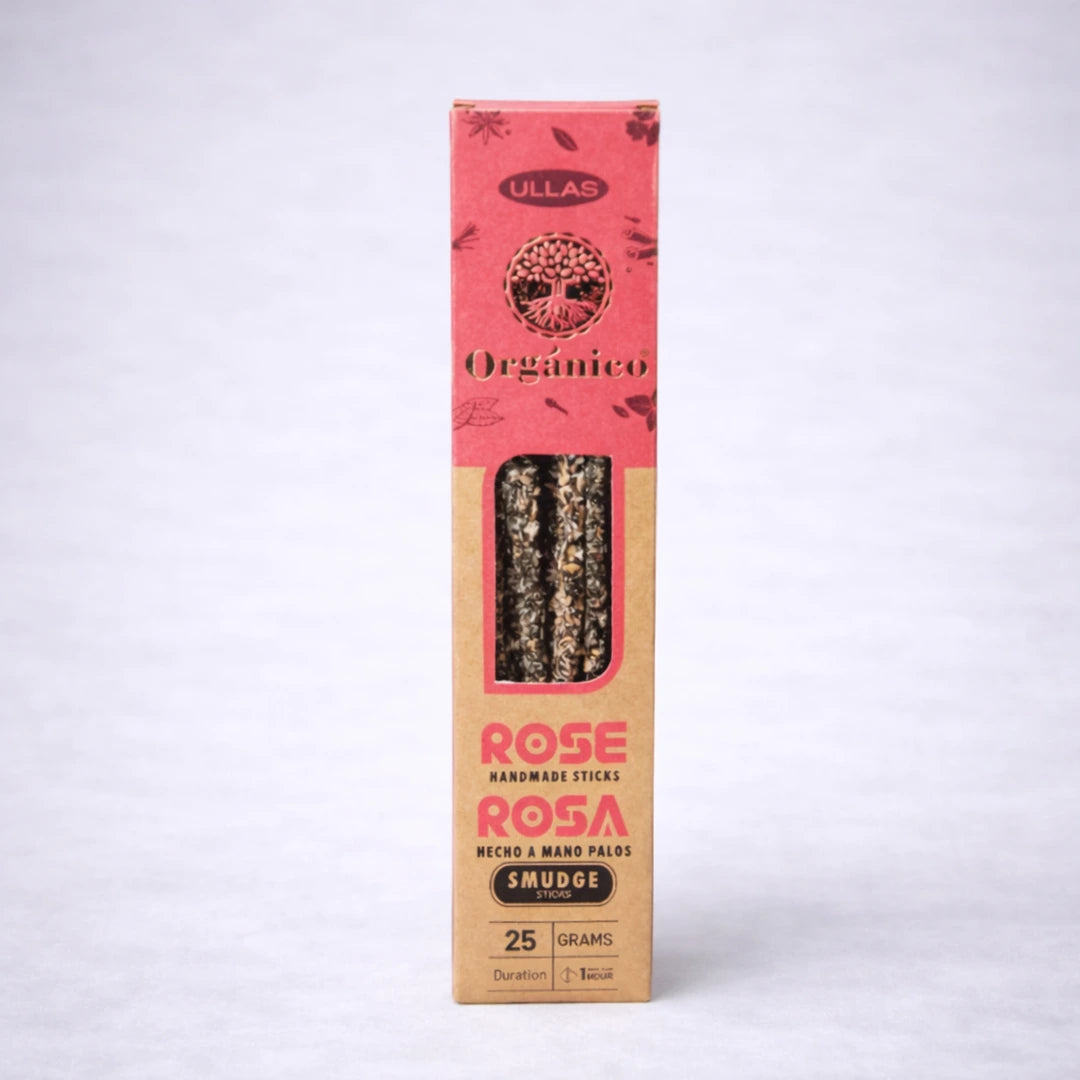 Incienso orgánico de rosa Ullas en caja, varillas artesanales hechas a mano con fondo gris suave, aromaterapia natural y ritual de bienestar